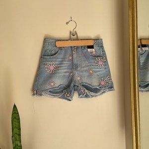 NEW floral denim shorts